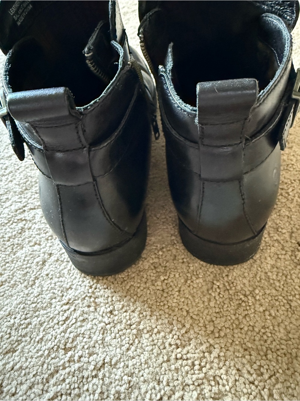 Born Black Leather Ankle Boots with Side Zip & Buckle Detail - Women size 8 - Picture 3 of 6